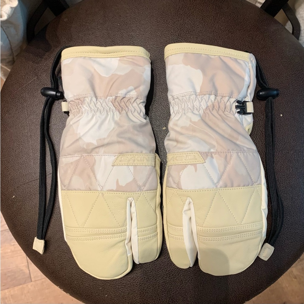 Dakine Fleetwood Trigger Mittens